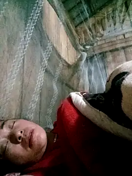 Snapshot of Sa2mh20 chatting on 10-04-25, 10:19 Sa2mh20 online show from 10-04-25, 10:19