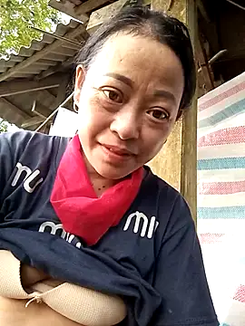 Snapshot of Sa2mh20 chatting on 10-13-25, 09:53 Sa2mh20 online show from 10-13-25, 09:53