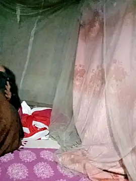 Snapshot of Sa2mh20 chatting on 11-04-25, 10:09 Sa2mh20 online show from 11-04-25, 10:09