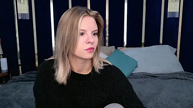 KiaraRolls online show from 09-28-25, 07:08