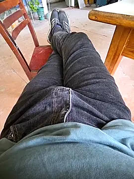 ZeoNVi online show from 04-20-26, 03:31