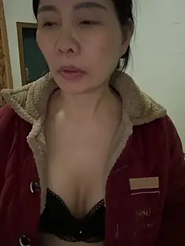 xiiuuff18 online show from 02-01-26, 12:04