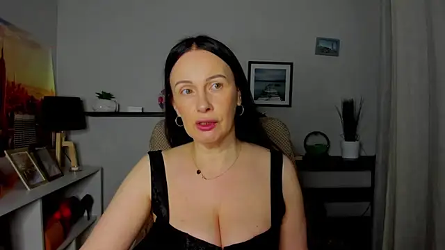 Velvet Jasmine online show from 10-24-25, 05:26