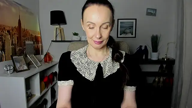 Snapshot of Velvet_Jasmine chatting on 02-12-26, 06:30 Velvet Jasmine online show from 02-12-26, 06:30