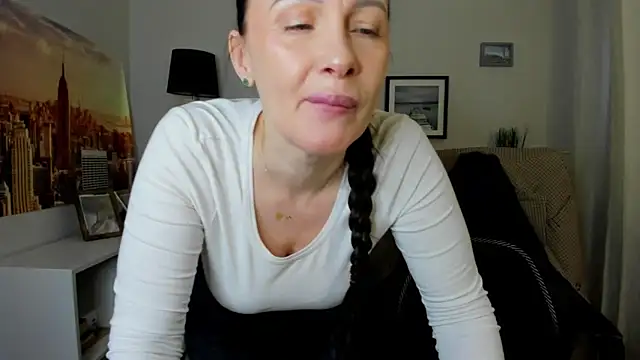 Snapshot of Velvet_Jasmine chatting on 03-11-26, 06:30 Velvet Jasmine online show from 03-11-26, 06:30