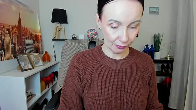 Snapshot of Velvet_Jasmine chatting on 03-17-26, 06:28 Velvet Jasmine online show from 03-17-26, 06:28