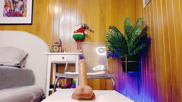 Zafiro Gem  online show from 12-13-25, 09:20