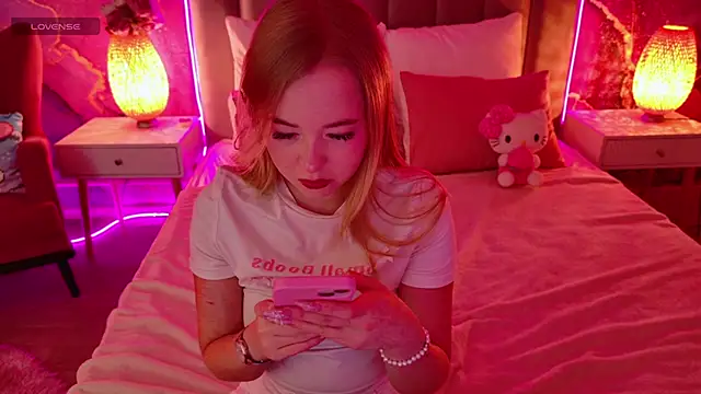 MellisaLanee online show from 09-24-25, 04:10