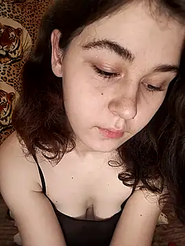 ToryTayler online show from 11-05-25, 04:40