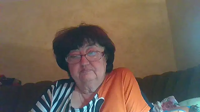 Snapshot of MilaSky5303 chatting on 09-29-25, 08:24 MilaSky5303 online show from 09-29-25, 08:24