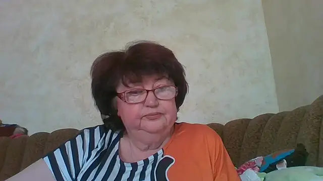 Snapshot of MilaSky5303 chatting on 09-30-25, 09:14 MilaSky5303 online show from 09-30-25, 09:14