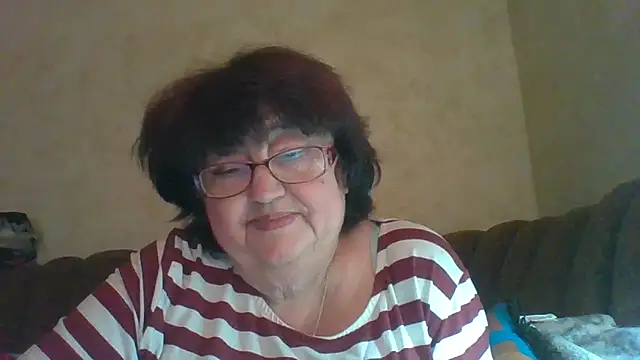 Snapshot of MilaSky5303 chatting on 10-08-25, 11:08 MilaSky5303 online show from 10-08-25, 11:08