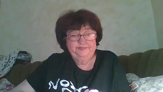 Snapshot of MilaSky5303 chatting on 10-10-25, 11:09 MilaSky5303 online show from 10-10-25, 11:09