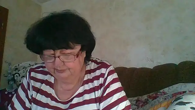 Snapshot of MilaSky5303 chatting on 11-01-25, 12:29 MilaSky5303 online show from 11-01-25, 12:29