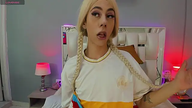 Darlyn tenderhot   online show from 09-10-25, 04:01