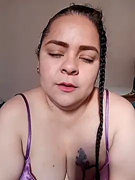 Miss Adriana01 online show from 02-06-26, 05:16