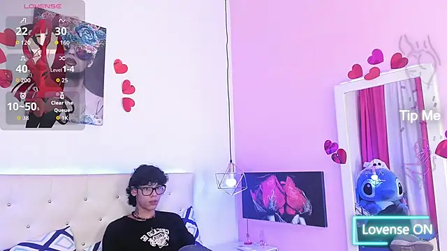 Snapshot of Thedoll_ethan7 chatting on 10-22-25, 08:08 Thedoll ethan7 online show from 10-22-25, 08:08