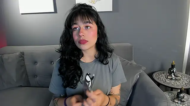 flower smith  online show from 02-03-26, 12:32