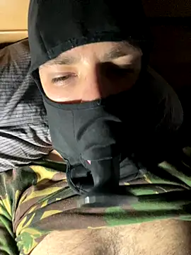 sexyarmy001 online show from 09-13-25, 08:08