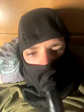 sexyarmy001 online show from 09-23-25, 08:12