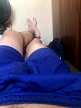 Snapshot of jmmm140793 chatting on 10-27-25, 05:28 jmmm140793 online show from 10-27-25, 05:28