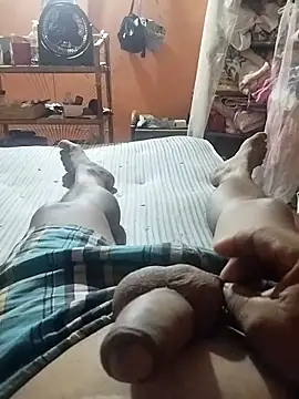 colombiano198720 online show from 09-10-25, 09:42