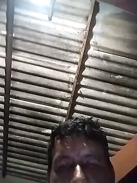 colombiano198720 online show from 10-15-25, 03:06