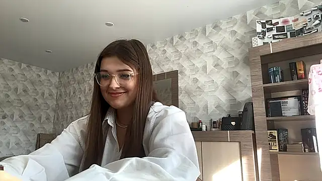 CarylWeatherholtz online show from 09-13-25, 01:22