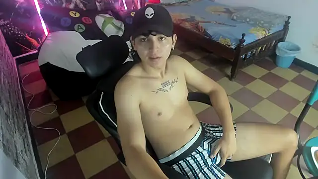 Dan cristancho online show from 10-07-25, 01:41