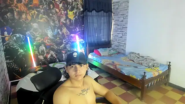 Dan cristancho online show from 10-27-25, 01:37