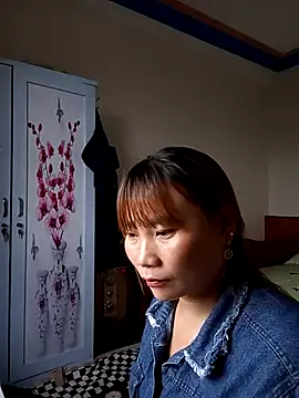 Mainay0033 online show from 09-13-25, 10:26