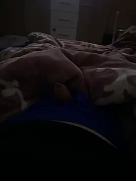 Snapshot of Penizky33 chatting on 01-18-26, 12:14 Penizky33 online show from 01-18-26, 12:14