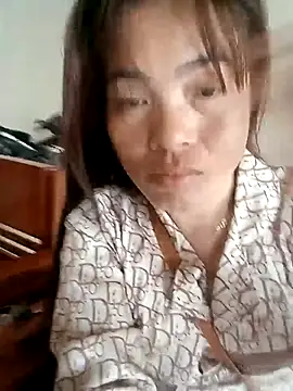 Snapshot of Maymay0033 chatting on 10-08-25, 12:19 Maymay0033 online show from 10-08-25, 12:19