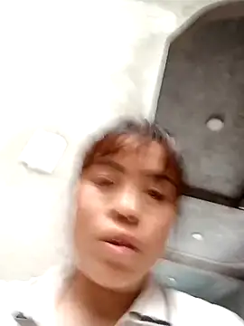 Snapshot of Maymay0033 chatting on 11-14-25, 03:38 Maymay0033 online show from 11-14-25, 03:38