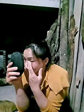 Snapshot of Maymay0033 chatting on 11-25-25, 11:43 Maymay0033 online show from 11-25-25, 11:43