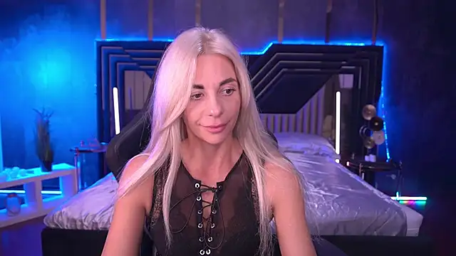 BellaRayyy online show from 09-08-25, 07:57