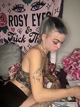 ittybittymeryssa online show from 02-20-26, 03:36