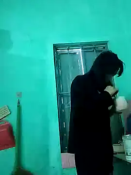 Snapshot of Ly-ny chatting on 11-13-25, 03:05 Ly-ny online show from 11-13-25, 03:05