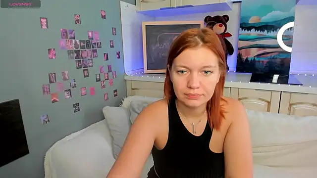 Snapshot of BattyBaker chatting on 09-27-25, 09:25 BattyBaker online show from 09-27-25, 09:25