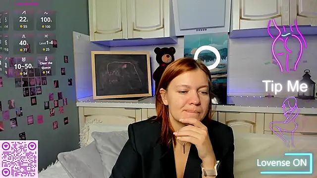 Snapshot of BattyBaker chatting on 10-03-25, 01:13 BattyBaker online show from 10-03-25, 01:13