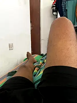 Snapshot of Senurak99 chatting on 09-24-25, 06:50 Senurak99 online show from 09-24-25, 06:50