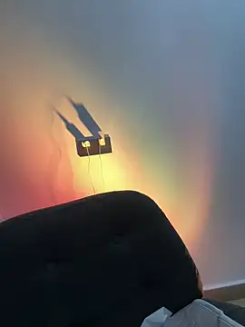 A girla online show from 04-25-26, 01:03