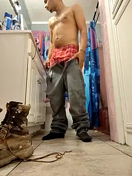 Snapshot of bigb499 chatting on 10-14-25, 07:31 bigb499 online show from 10-14-25, 07:31