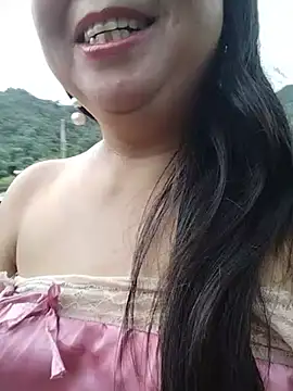 lusy-00 online show from 06-19-26, 11:03