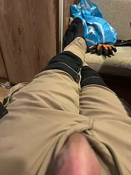 Snapshot of Darekjapa chatting on 11-18-25, 08:41 Darekjapa online show from 11-18-25, 08:41