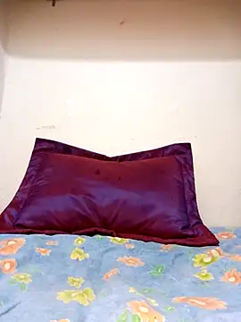 linalolo 12 online show from 04-17-26, 09:18