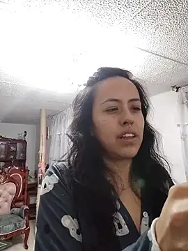 Queen Ashly online show from 05-12-26, 02:41