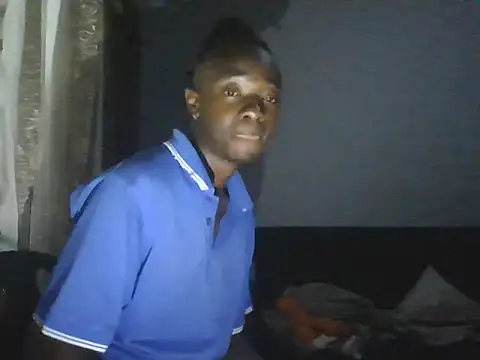 Snapshot of Nykho17 chatting on 10-23-25, 08:51 Nykho17 online show from 10-23-25, 08:51