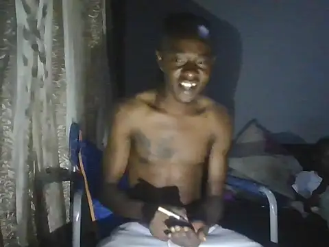 Snapshot of Nykho17 chatting on 10-27-25, 08:13 Nykho17 online show from 10-27-25, 08:13