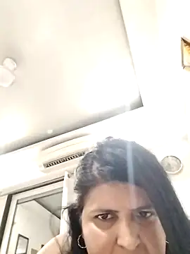 Jann Riya333 online show from 05-09-26, 06:13